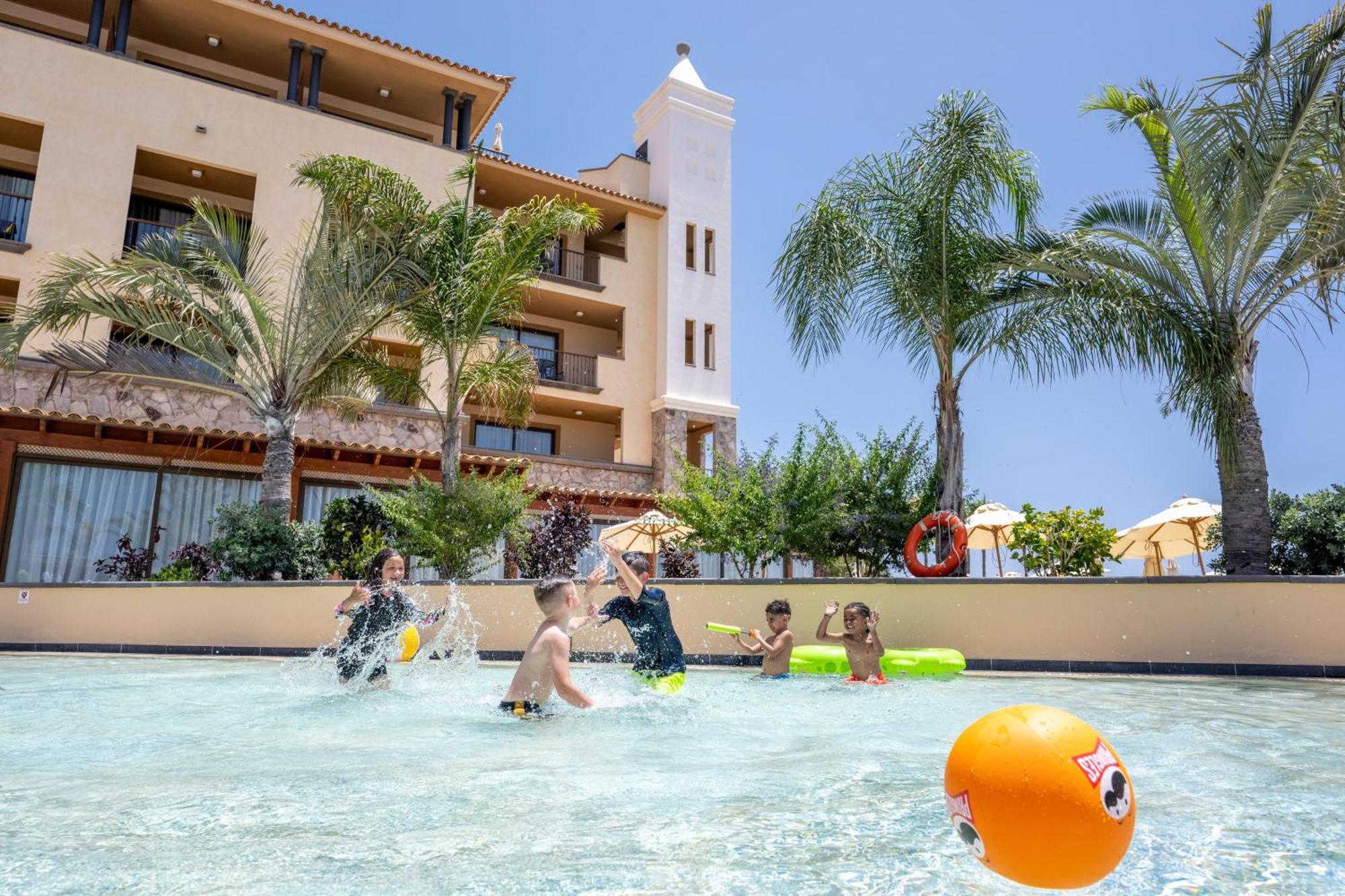 Gf Gran Costa Adeje***** Hotel ภายนอก รูปภาพ
