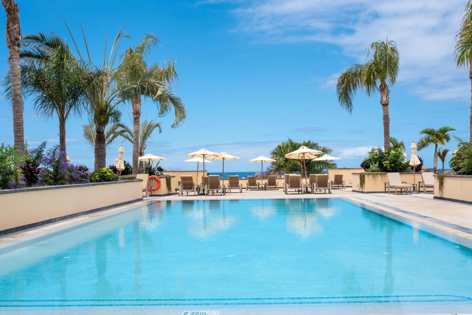 Gf Gran Costa Adeje***** Hotel ภายนอก รูปภาพ