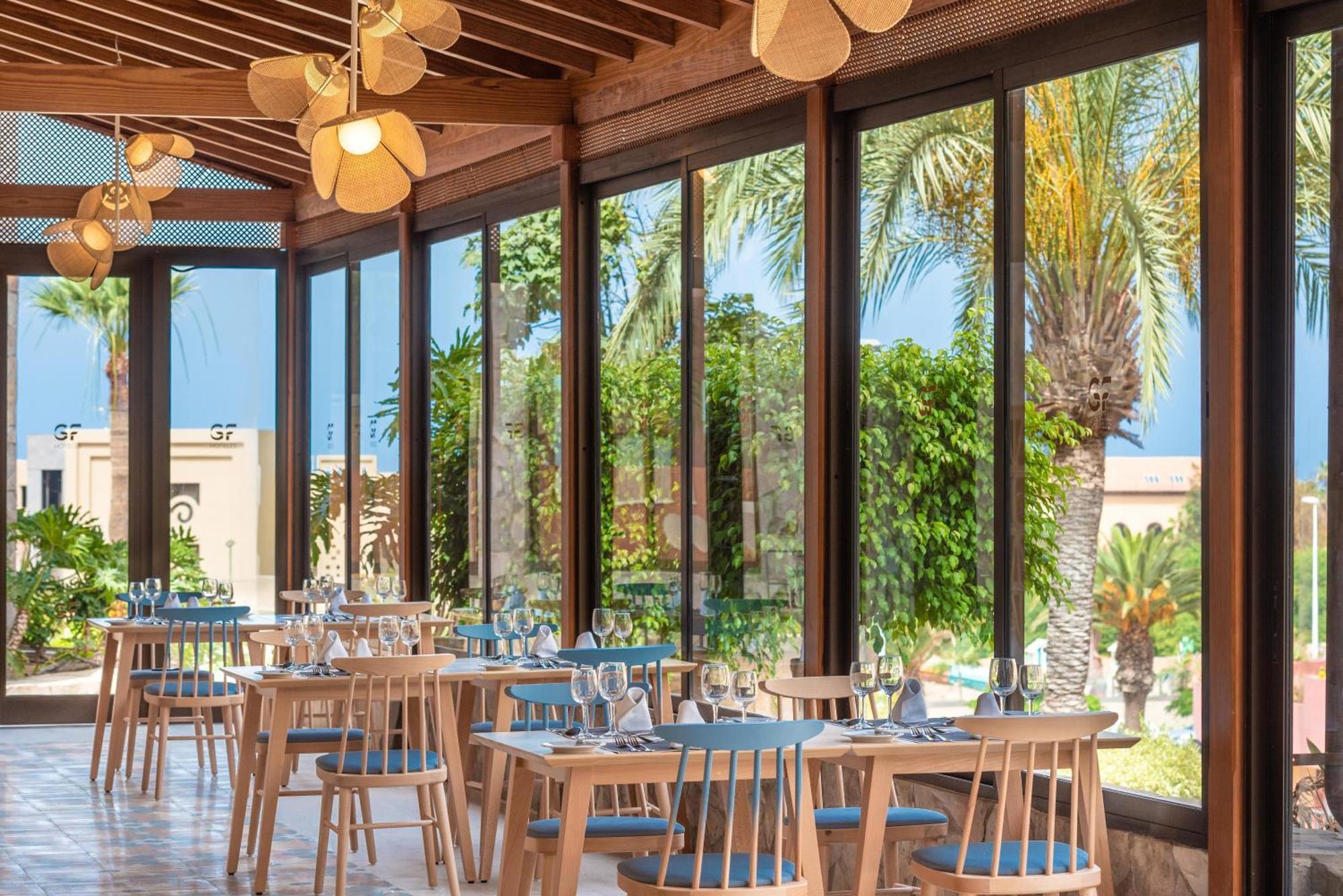 Gf Gran Costa Adeje***** Hotel ภายนอก รูปภาพ